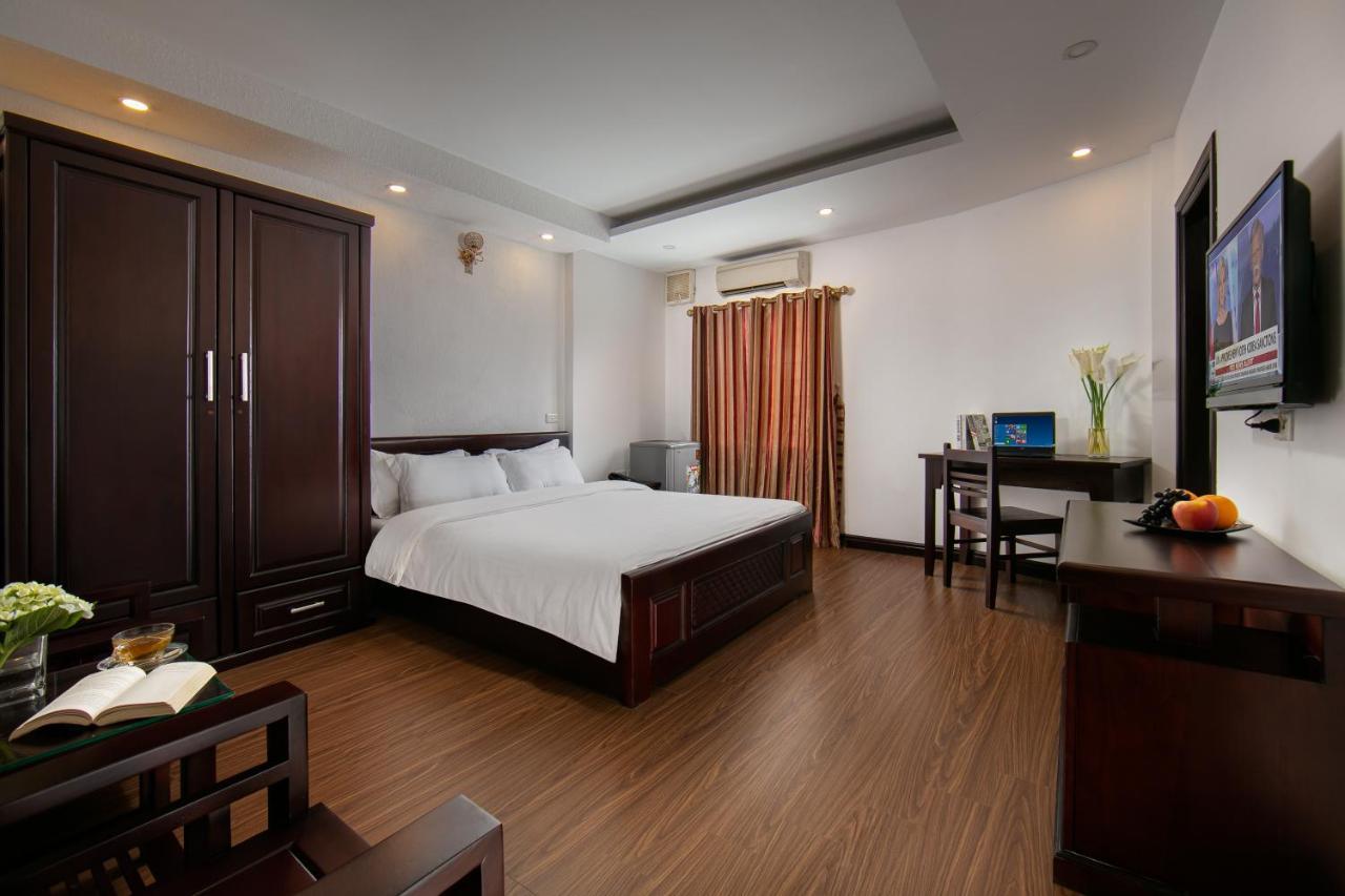 Duc Trong Hotel Hanoi Bagian luar foto